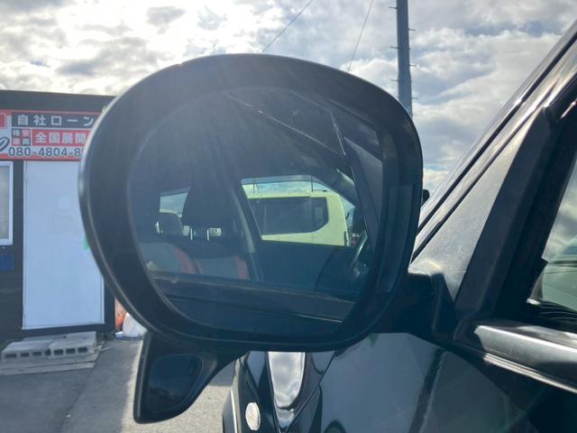 ジューク １５ＲＸ　タイプＶ　車検整備付　キーレス　スマートキー　アイドリングストップ　ＥＴＣ　エアコン　パワーステアリング　パワーウインドウ　フロントフォグランプ（20枚目）