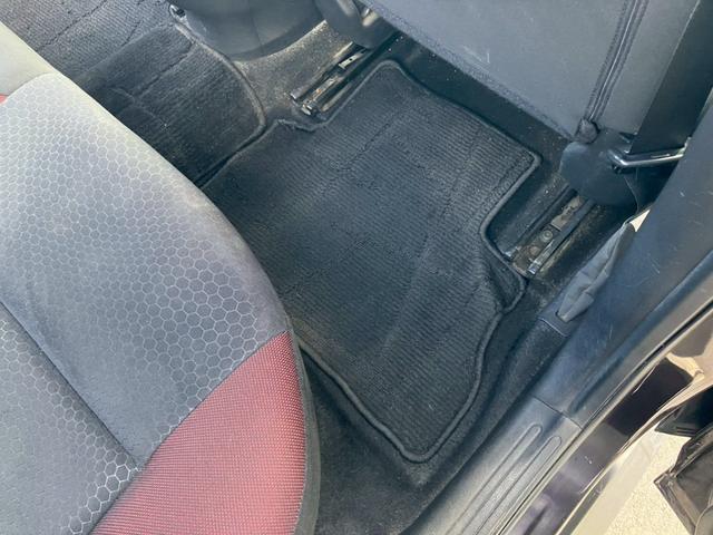 ジューク １５ＲＸ　タイプＶ　車検整備付　キーレス　スマートキー　アイドリングストップ　ＥＴＣ　エアコン　パワーステアリング　パワーウインドウ　フロントフォグランプ（46枚目）