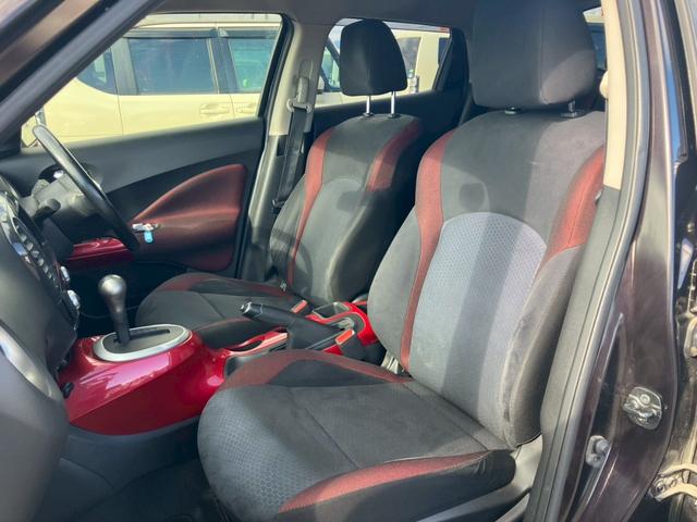 ジューク １５ＲＸ　タイプＶ　車検整備付　キーレス　スマートキー　アイドリングストップ　ＥＴＣ　エアコン　パワーステアリング　パワーウインドウ　フロントフォグランプ（49枚目）