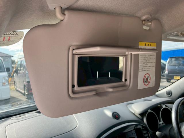 ジューク １５ＲＸ　タイプＶ　車検整備付　キーレス　スマートキー　アイドリングストップ　ＥＴＣ　エアコン　パワーステアリング　パワーウインドウ　フロントフォグランプ（62枚目）