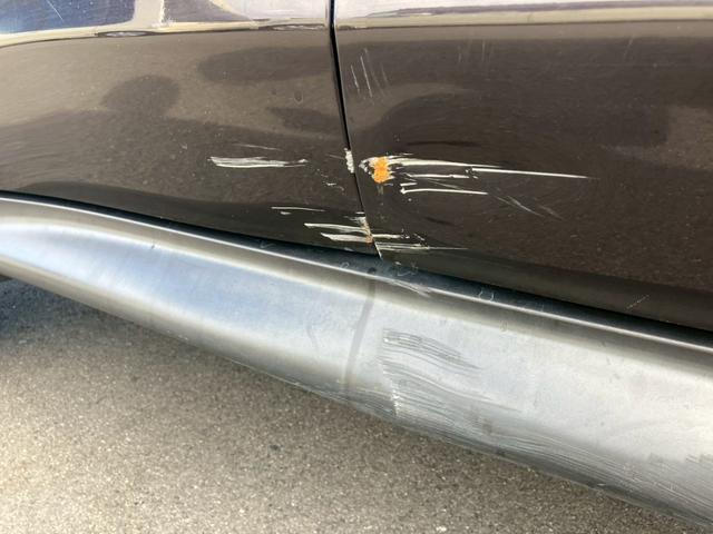 ジューク １５ＲＸ　タイプＶ　車検整備付　キーレス　スマートキー　アイドリングストップ　ＥＴＣ　エアコン　パワーステアリング　パワーウインドウ　フロントフォグランプ（63枚目）