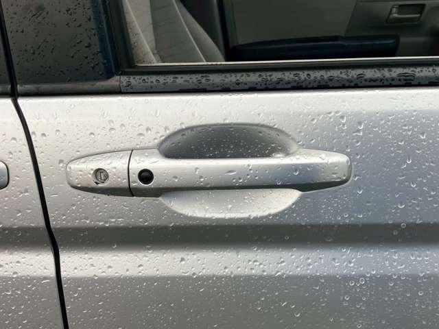 ステップワゴン Ｌ　車検整備付　キーレス　スマートキー　３列シート　フルフラット　ウォークスルー　パワーステアリング　パワーウインドウ　両側スライドドア　ダブルエアコン（22枚目）