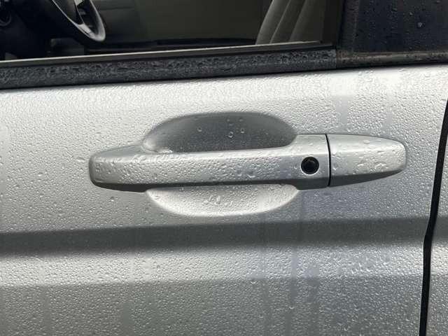 ステップワゴン Ｌ　車検整備付　キーレス　スマートキー　３列シート　フルフラット　ウォークスルー　パワーステアリング　パワーウインドウ　両側スライドドア　ダブルエアコン（24枚目）