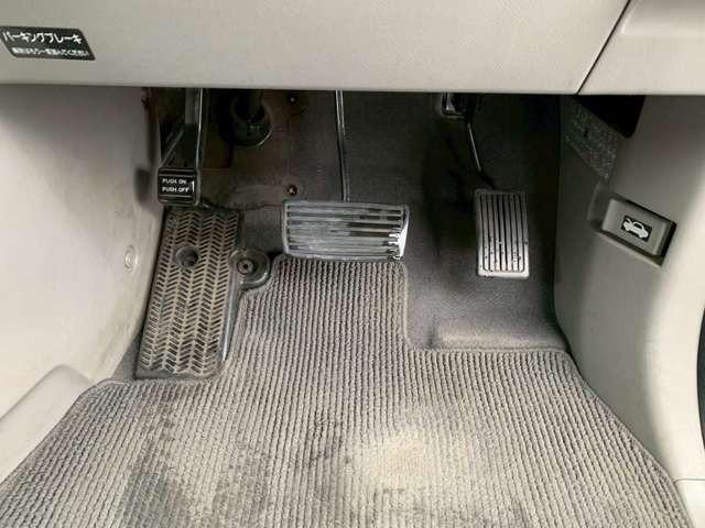 ステップワゴン Ｌ　車検整備付　キーレス　スマートキー　３列シート　フルフラット　ウォークスルー　パワーステアリング　パワーウインドウ　両側スライドドア　ダブルエアコン（40枚目）