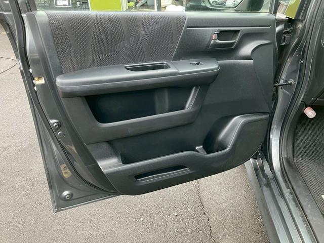 ステップワゴンスパーダ Ｓ　車検整備付き　キーレス　フルフラット　衝突安全ボディ　盗難防止システム　ウォークスルー　パワーステアリング　ダブルエアコン　パワーウィンドウ（42枚目）