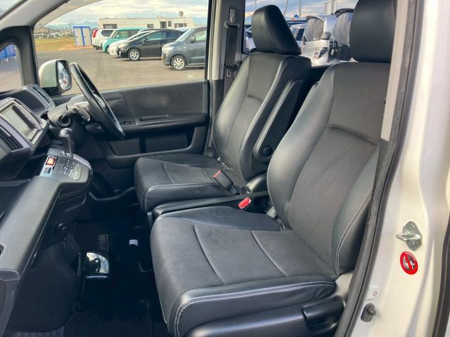 ステップワゴンスパーダ Z クールスピリット インターナビ セレクション 車検整備付き スマートキー キーレス 盗難防止システム 衝突安全ボディ アイドリングストップ フルフラット ウォークスルー 3列シート(44枚目)