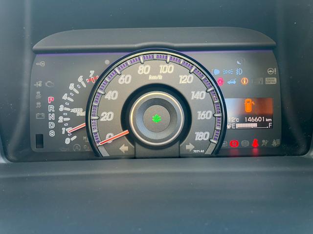 ステップワゴンスパーダ Z クールスピリット インターナビ セレクション 車検整備付き スマートキー キーレス 盗難防止システム 衝突安全ボディ アイドリングストップ フルフラット ウォークスルー 3列シート(58枚目)