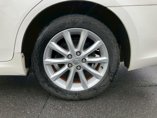 クラウン ロイヤルサルーン　車検整備付き　スマートキー　プッシュスタート　パワーシート　純正ナビ　ＴＶ　ＥＴＣ　盗難防止システム　衝突安全ボディ　バックカメラ　パワーシート（26枚目）