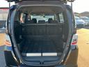 ハイブリッド　検９／３　キーレス　スマートキー　両側スライドドア　３列シート　フルフラット　エアコン　パワーステアリング　パワーウインドウ　アイドリングストップ（35枚目）