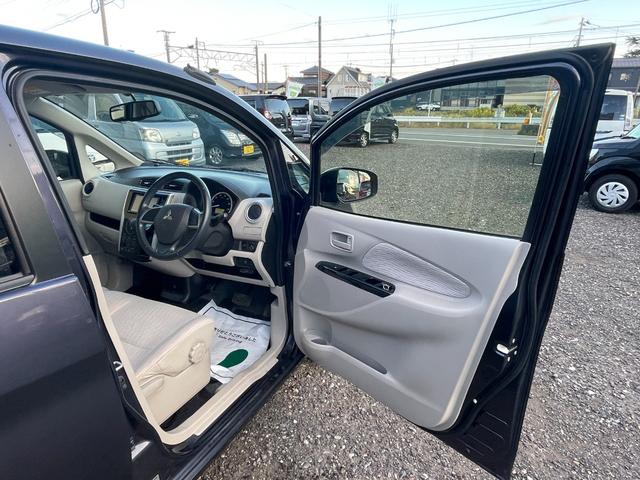 eKワゴン G 検R8/11 ETC バックカメラ フルセグTV シートヒーター オートエアコン 純正14インチアルミホイール 禁煙車(16枚目)