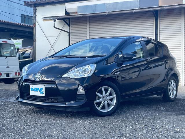 アクア Ｇ　ハイブリッド　ナビ　フルセグＴＶ　Ｂｌｕｅｔｏｏｔｈオーディオ　バックカメラ　ＥＴＣ　シートヒーター　禁煙車（4枚目）