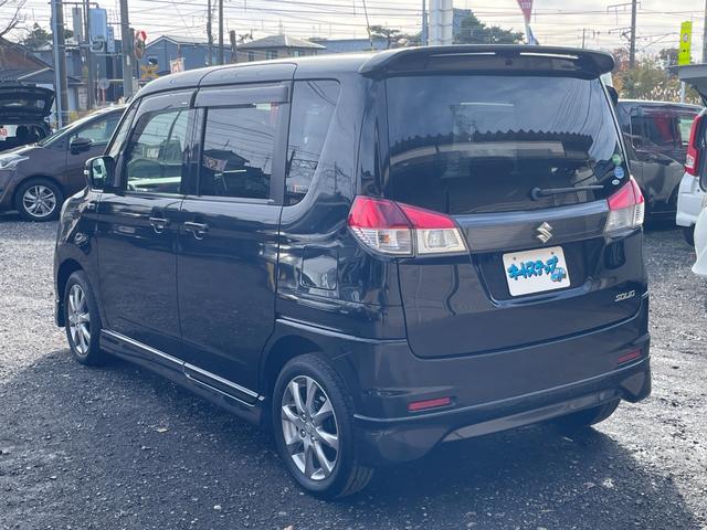 ソリオ ブラック＆ホワイト　Ｂｌｕｅｔｏｏｔｈ　両側パワースライド　バックカメラ　フルセグＴＶ　　シートヒーター　検２年　禁煙車（8枚目）