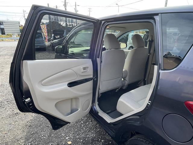 気になったお車に関してはメールでのお問い合わせ又はオートステップ専用無料電話【００７８−６０４５−４４６２】までお気軽にご連絡お待ちしてます！