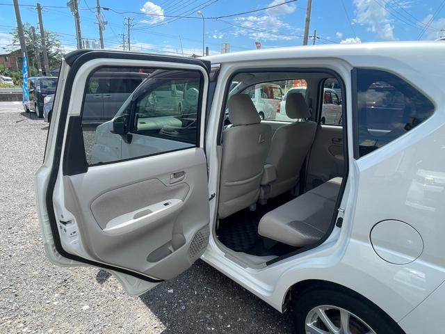 ムーヴ X 検2年 ETC ストラーダナビ フルセグTV スマートキー 横滑り防止装置 エコアイドル オートライト オートエアコン 禁煙車(18枚目)