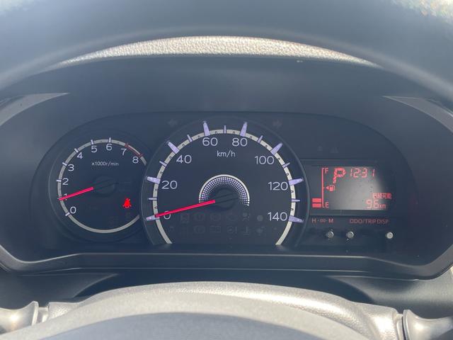 ムーヴ X 検2年 ETC ストラーダナビ フルセグTV スマートキー 横滑り防止装置 エコアイドル オートライト オートエアコン 禁煙車(20枚目)