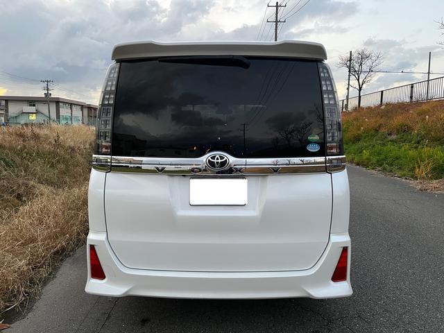 ヴォクシー ZS(3枚目)