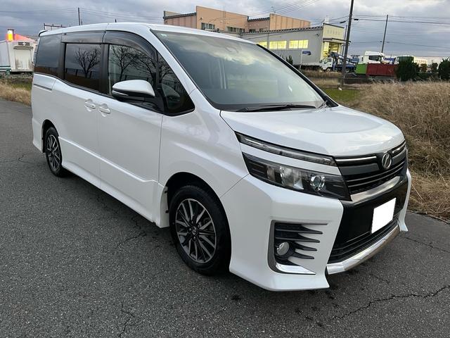 ヴォクシー ZS(4枚目)