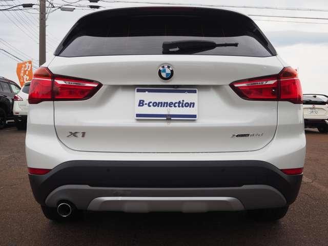 Ｘ１ ｘＤｒｉｖｅ　１８ｄ　ｘライン　４ＷＤ　ディーゼルターボ　車線逸脱　衝突回避　前席シートヒーター　パワーバックドア　純正ＨＤＤナビ　Ｂカメラ　前後ドラレコ　ＬＥＤヘッドライト　フォグ　革コンビシート　ルーフレール　純正１８ＡＷ（9枚目）