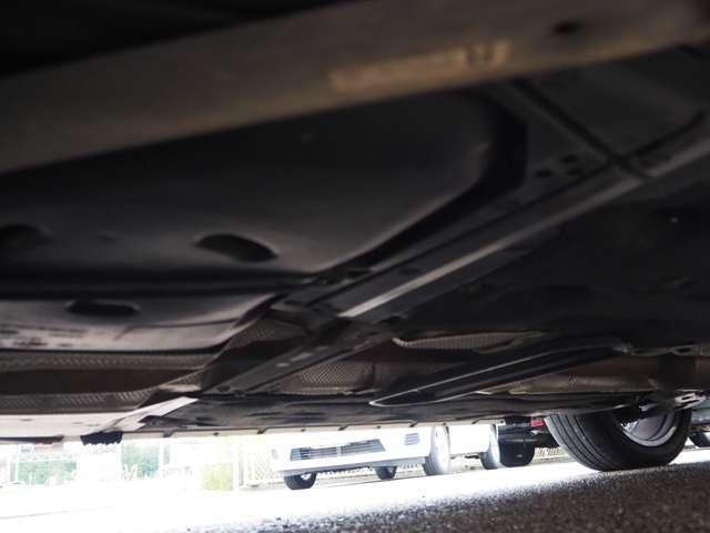 Ｘ１ ｘＤｒｉｖｅ　１８ｄ　ｘライン　４ＷＤ　ディーゼルターボ　車線逸脱　衝突回避　前席シートヒーター　パワーバックドア　純正ＨＤＤナビ　Ｂカメラ　前後ドラレコ　ＬＥＤヘッドライト　フォグ　革コンビシート　ルーフレール　純正１８ＡＷ（50枚目）