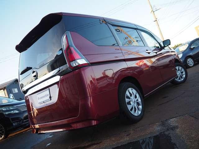 セレナ ２．０Ｘチェアキャブ　リフタータイプ　４ＷＤ　４ＷＤ　６人乗　電動式車椅子リフター　全方位モニター　衝突軽減　車線逸脱　両側パワスラ　パーキングアシスト　ドラレコ　オートハイビーム　クルコン　純正ＳＤナビ　ＢＴ接続　フルセグ　純正１５ＳＷ（31枚目）