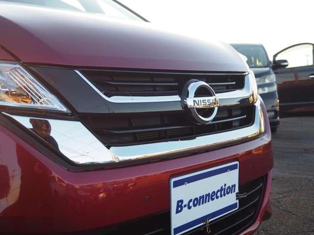 セレナ ２．０Ｘチェアキャブ　リフタータイプ　４ＷＤ　４ＷＤ　６人乗　電動式車椅子リフター　全方位モニター　衝突軽減　車線逸脱　両側パワスラ　パーキングアシスト　ドラレコ　オートハイビーム　クルコン　純正ＳＤナビ　ＢＴ接続　フルセグ　純正１５ＳＷ（38枚目）