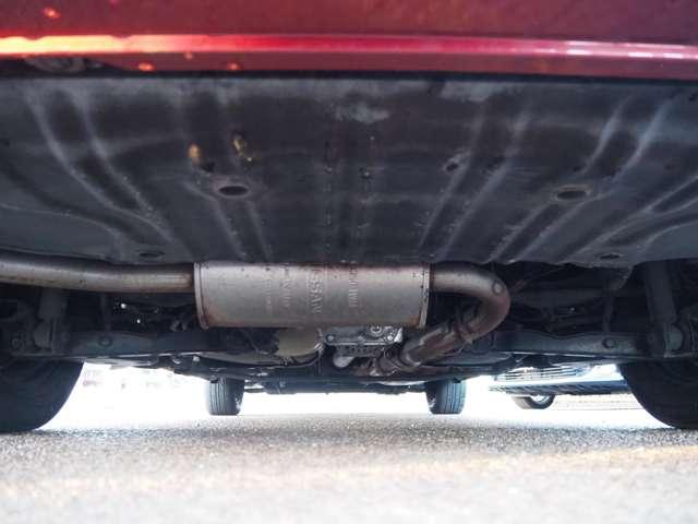 セレナ ２．０Ｘチェアキャブ　リフタータイプ　４ＷＤ　４ＷＤ　６人乗　電動式車椅子リフター　全方位モニター　衝突軽減　車線逸脱　両側パワスラ　パーキングアシスト　ドラレコ　オートハイビーム　クルコン　純正ＳＤナビ　ＢＴ接続　フルセグ　純正１５ＳＷ（46枚目）