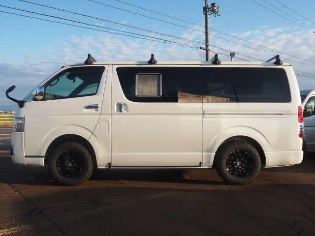ハイエースバン スーパーGL ダークプライムII FOESエスパシオesキャンピング仕様 DT 4WD 社外フリップダウンモニター 衝突回避 車線逸脱 オートハイビーム ストラーダSDナビ BT フルセグ Bカメラ ブロックタイヤ LEDヘッドライト(36枚目)