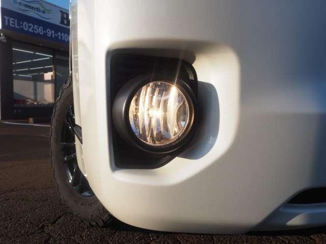 ハイエースバン スーパーGL ダークプライムII FOESエスパシオesキャンピング仕様 DT 4WD 社外フリップダウンモニター 衝突回避 車線逸脱 オートハイビーム ストラーダSDナビ BT フルセグ Bカメラ ブロックタイヤ LEDヘッドライト(39枚目)