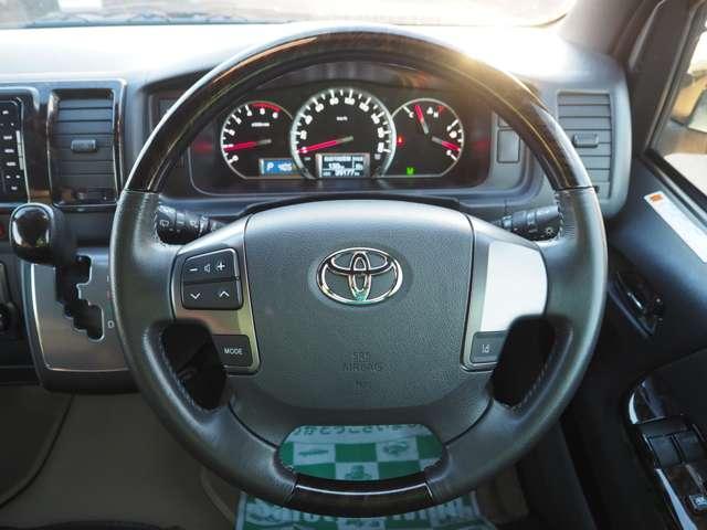 ハイエースバン スーパーGL ダークプライムII FOESエスパシオesキャンピング仕様 DT 4WD 社外フリップダウンモニター 衝突回避 車線逸脱 オートハイビーム ストラーダSDナビ BT フルセグ Bカメラ ブロックタイヤ LEDヘッドライト(60枚目)