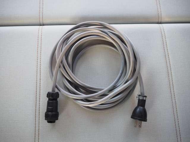 ハイエースバン スーパーGL ダークプライムII FOESエスパシオesキャンピング仕様 DT 4WD 社外フリップダウンモニター 衝突回避 車線逸脱 オートハイビーム ストラーダSDナビ BT フルセグ Bカメラ ブロックタイヤ LEDヘッドライト(75枚目)