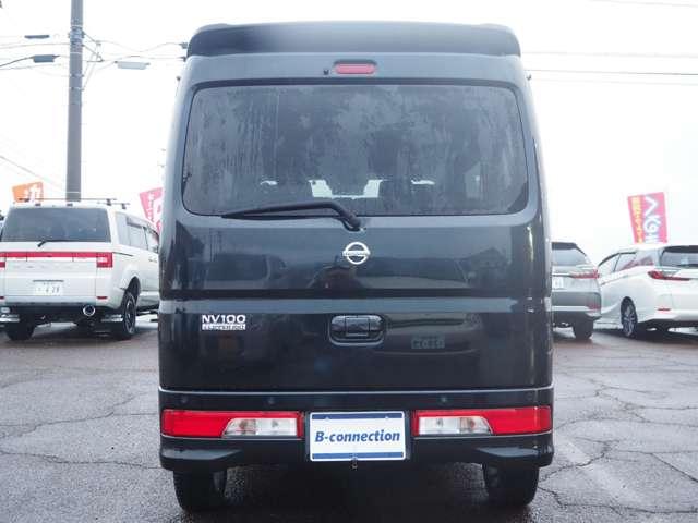 NV100クリッパーリオ E 4WD HR ターボ 衝突回避 障害物検知 車線逸脱 社外ナビ BT接続 地デジ 片側パワスラ HIDヘッドライト フォグランプ オートライト 純正14インチAW ベンチシート D席シートヒーター(9枚目)