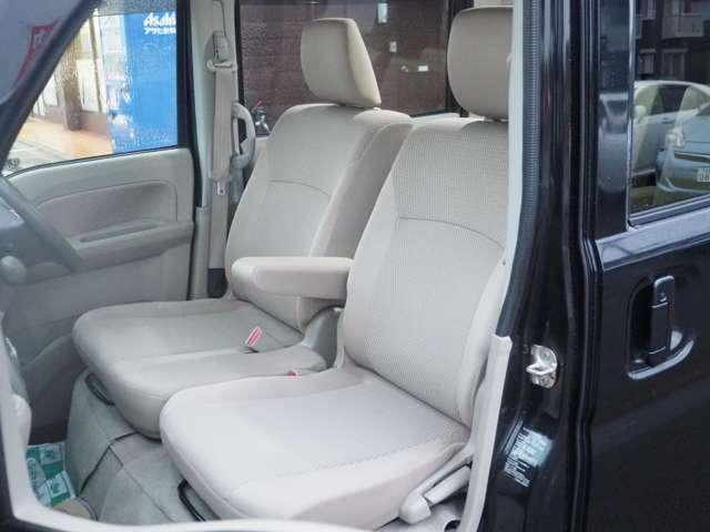 NV100クリッパーリオ E 4WD HR ターボ 衝突回避 障害物検知 車線逸脱 社外ナビ BT接続 地デジ 片側パワスラ HIDヘッドライト フォグランプ オートライト 純正14インチAW ベンチシート D席シートヒーター(13枚目)