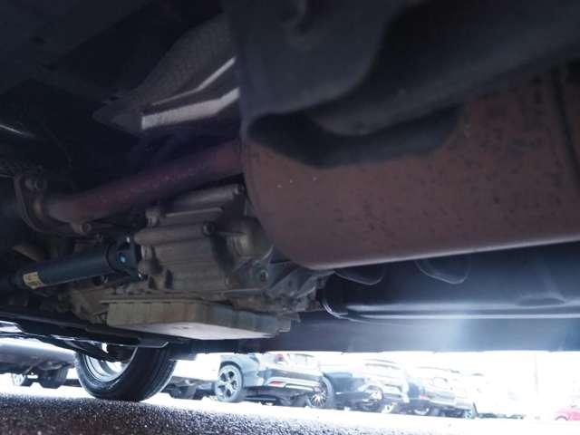 NV100クリッパーリオ E 4WD HR ターボ 衝突回避 障害物検知 車線逸脱 社外ナビ BT接続 地デジ 片側パワスラ HIDヘッドライト フォグランプ オートライト 純正14インチAW ベンチシート D席シートヒーター(52枚目)