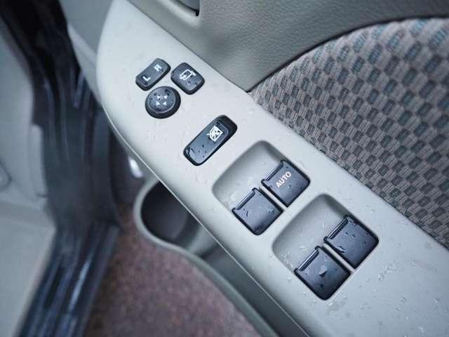 NV100クリッパーリオ E 4WD HR ターボ 衝突回避 障害物検知 車線逸脱 社外ナビ BT接続 地デジ 片側パワスラ HIDヘッドライト フォグランプ オートライト 純正14インチAW ベンチシート D席シートヒーター(61枚目)