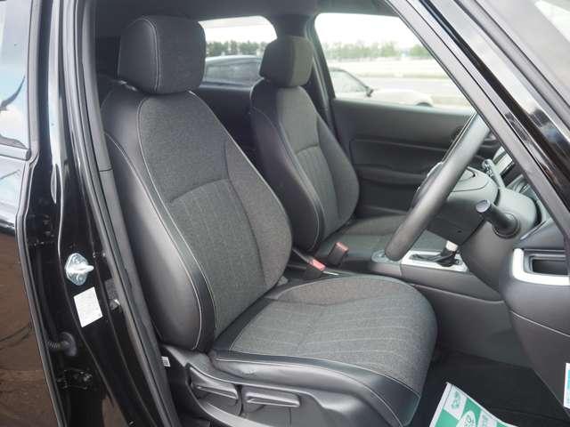 フィット ホーム　４ＷＤ　衝突軽減　レーダークルーズ　誤発進抑制　車線逸脱　純正ＳＤナビ　フルセグ　バックカメラ　ＬＥＤヘッドライト　オートハイビーム　アイドリングストップ　プッシュスタート　リアワイドカメラ　ドラレコ（12枚目）