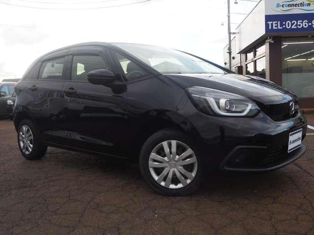 フィット ホーム　４ＷＤ　衝突軽減　レーダークルーズ　誤発進抑制　車線逸脱　純正ＳＤナビ　フルセグ　バックカメラ　ＬＥＤヘッドライト　オートハイビーム　アイドリングストップ　プッシュスタート　リアワイドカメラ　ドラレコ（25枚目）