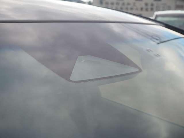 フィット ホーム　４ＷＤ　衝突軽減　レーダークルーズ　誤発進抑制　車線逸脱　純正ＳＤナビ　フルセグ　バックカメラ　ＬＥＤヘッドライト　オートハイビーム　アイドリングストップ　プッシュスタート　リアワイドカメラ　ドラレコ（41枚目）