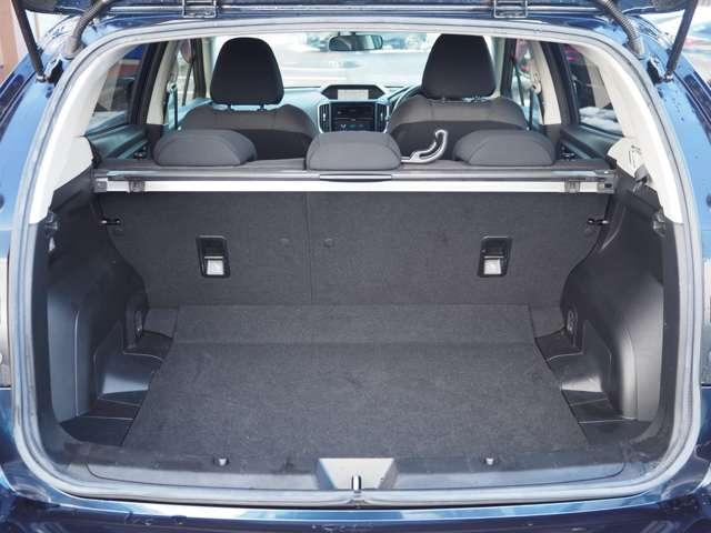 インプレッサスポーツ １．６ｉ－Ｌアイサイト　衝突軽減ブレーキ　レーダークルーズ　誤発進抑制　純正ナビ　ＢＴ接続　Ｂカメラ　ドラレコ　ステアリング連動ＬＥＤヘッドライト　純正ＯＰフロントグリル　ＬＥＤフォグランプ　ヒーテッドミラー　パドルシフト（55枚目）