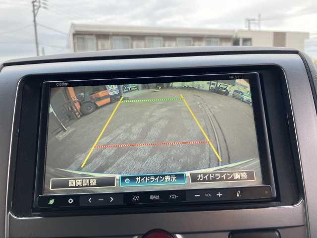 デリカＤ：５ Ｇ　パワーパッケージ　検９年２月　８人乗り　ＴＶ　ナビ　Ｂｌｕｅｔｏｏｔｈ　バックカメラ　ＥＴＣ　両側電動スライドドア　３列シート　オートライト　オートエアコン　アルミホイール（21枚目）