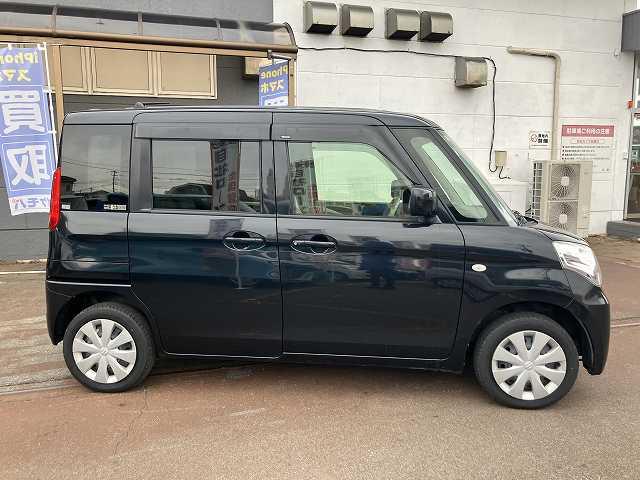 スペーシア X 検2年 スマートキー プッシュスタート ベンチシート アイドリングストップ 片側電動スライドドア オートエアコン ナビ フルフラットシート(9枚目)