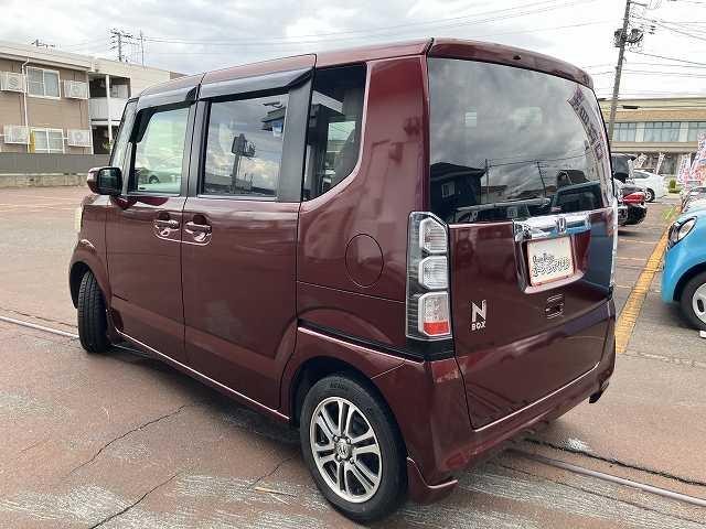 N-BOX G・Lパッケージ 検8年6月 ナビ ETC TV スマートキー プッシュスタート ベンチシート オートエアコン アイドリングストップ アルミホイール 片側電動スライドドア(15枚目)