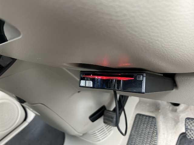 N-BOX G・Lパッケージ 検8年6月 ナビ ETC TV スマートキー プッシュスタート ベンチシート オートエアコン アイドリングストップ アルミホイール 片側電動スライドドア(30枚目)