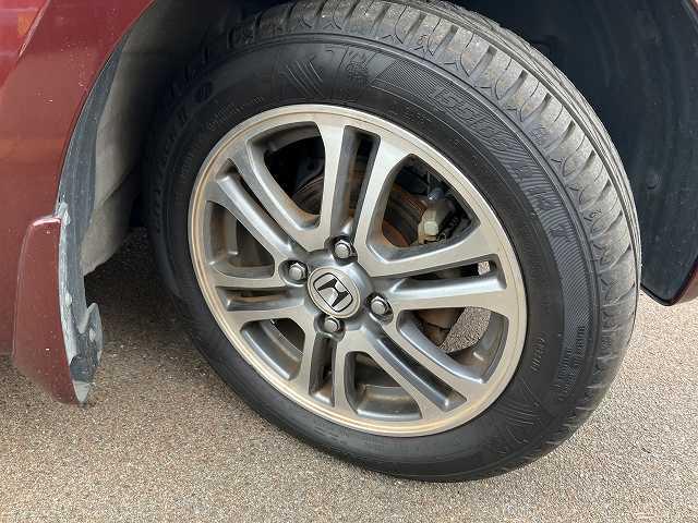 N-BOX G・Lパッケージ 検8年6月 ナビ ETC TV スマートキー プッシュスタート ベンチシート オートエアコン アイドリングストップ アルミホイール 片側電動スライドドア(39枚目)