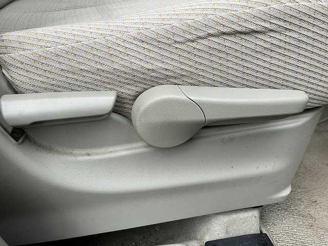 中古車販売　オーシャンデザイン　（株）ＡＯＺＯＲＡ　ＣＯＭＰＡＮＹ〒９５０−０８０３新潟県新潟市東区中興野１−１５新潟バイパス　海老ケ瀬インター降りて７５０ｍ定休日：日曜・月曜　営業時間：９時〜１８時