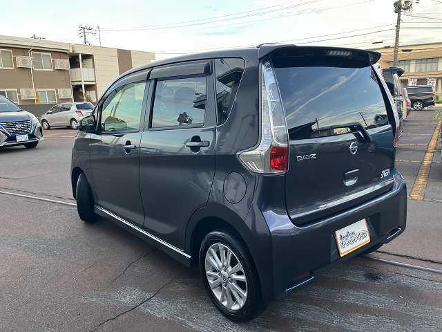 デイズ ハイウェイスター　Ｊ　検９年３月　キーレス　オートエアコン　アルミホイール　ベンチシート　ウィンカーミラー　フォグランプ　Ｂｌｕｅｔｏｏｔｈ　ナビ（12枚目）