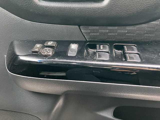 スペーシアカスタム XS 検2年 4WD ナビ ワンセグTV バックカメラ Bluetooth 片側電動スライドドア ベンチシート スマートキー フルフラットシート アルミホイール ウィンカーミラー フォグランプ(28枚目)