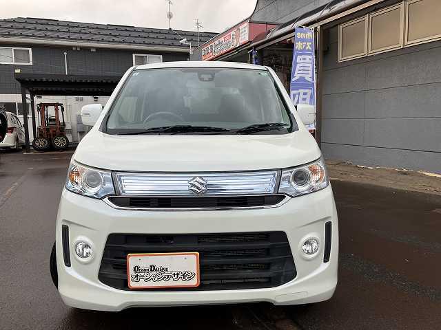 ワゴンＲスティングレー Ｘ　検８年２月　４ＷＤ　プッシュスタート　スマートキー　社外ナビ　ＴＶ　バックカメラ　前席シートヒーター　ベンチシート　オートエアコン　アルミホイール　オートライト（7枚目）