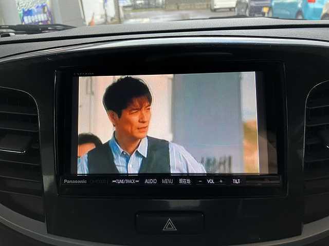 ワゴンＲスティングレー Ｘ　検８年２月　４ＷＤ　プッシュスタート　スマートキー　社外ナビ　ＴＶ　バックカメラ　前席シートヒーター　ベンチシート　オートエアコン　アルミホイール　オートライト（30枚目）