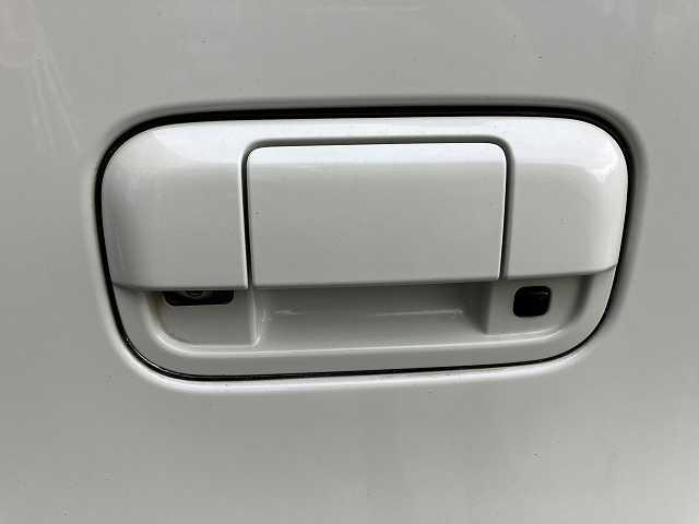 ワゴンＲスティングレー Ｘ　検８年２月　４ＷＤ　プッシュスタート　スマートキー　社外ナビ　ＴＶ　バックカメラ　前席シートヒーター　ベンチシート　オートエアコン　アルミホイール　オートライト（50枚目）