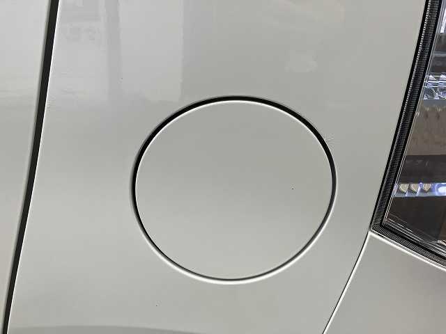 ワゴンＲスティングレー Ｘ　検８年２月　４ＷＤ　プッシュスタート　スマートキー　社外ナビ　ＴＶ　バックカメラ　前席シートヒーター　ベンチシート　オートエアコン　アルミホイール　オートライト（51枚目）